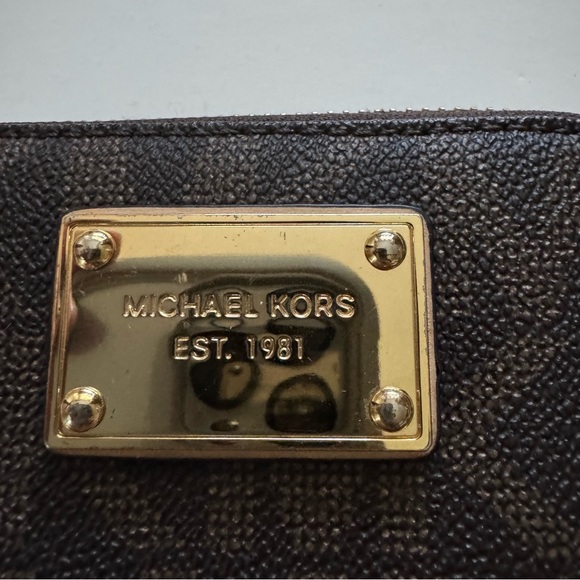 Michael Kors Brown Logo Zip Around Leather Wallet - Picture 3 of 8